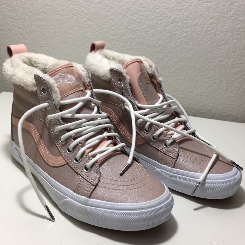 Pink faux fur hightop Vans